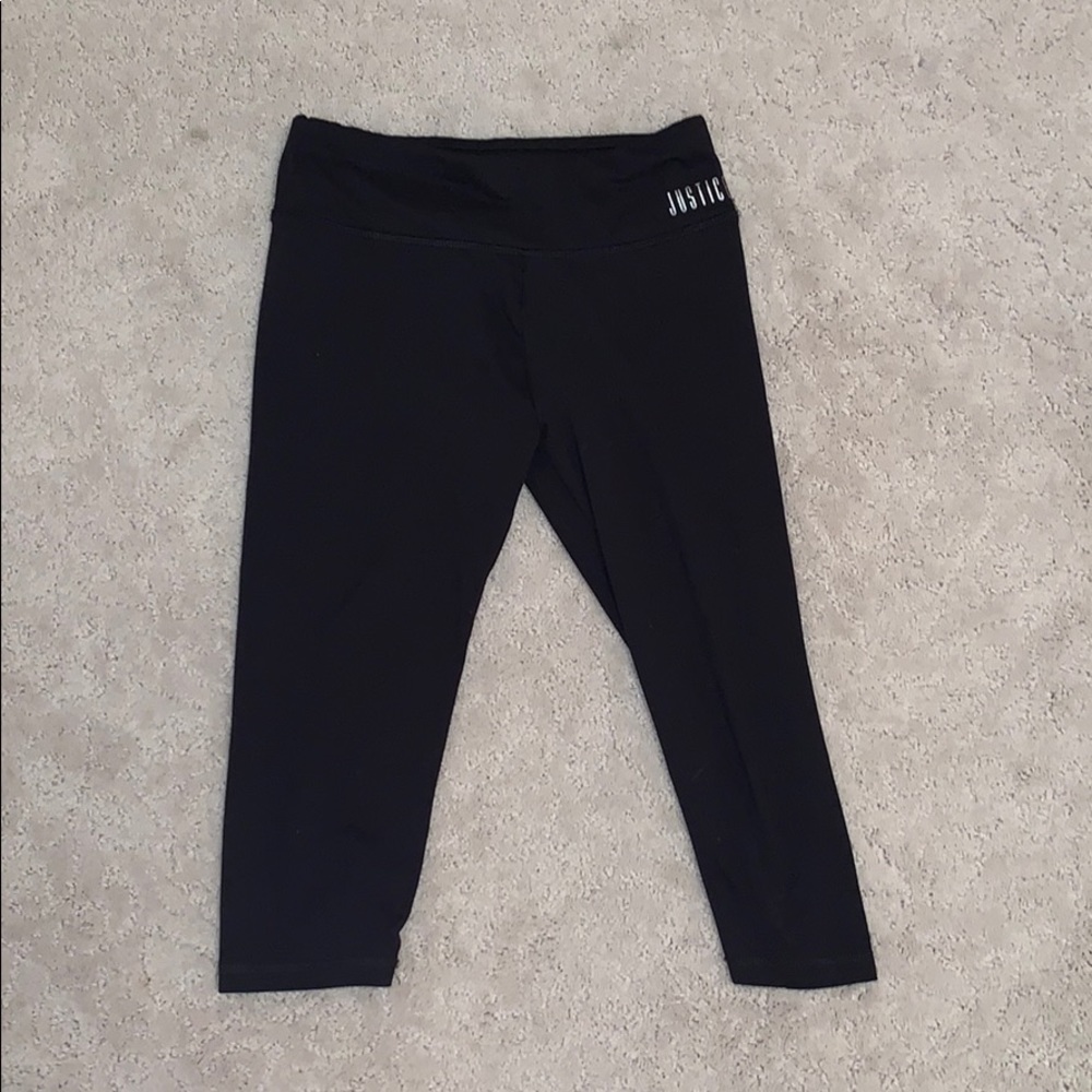 Black Capri leggings